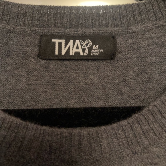 TNA KNIT CREWNECK - Picture 2 of 2